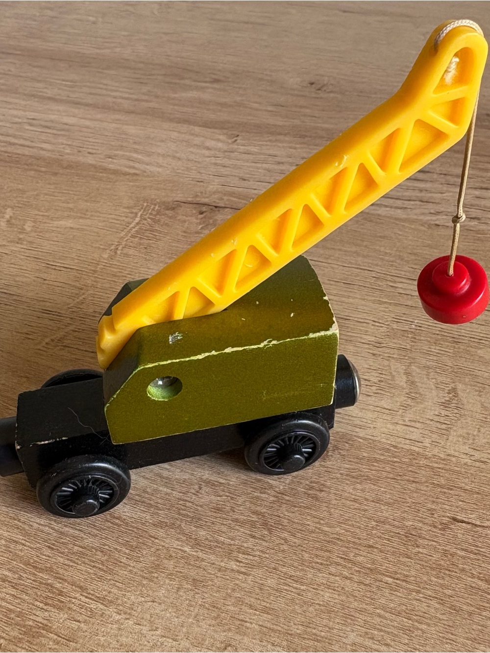 Thomas & Friend Wooden Train - Breakdown Crane - Britt Allcroft 2000